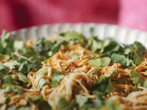 Spicy & Crunchy Edamame Spaghetti – ExploreCuisine